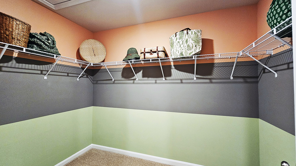 Upstairs, the large owner’s bedroom has a walk-in closet.