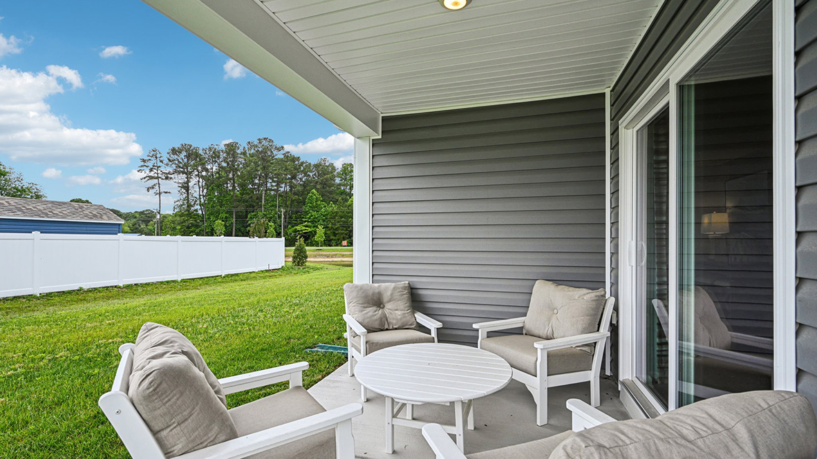 The Cali has a large, covered patio.