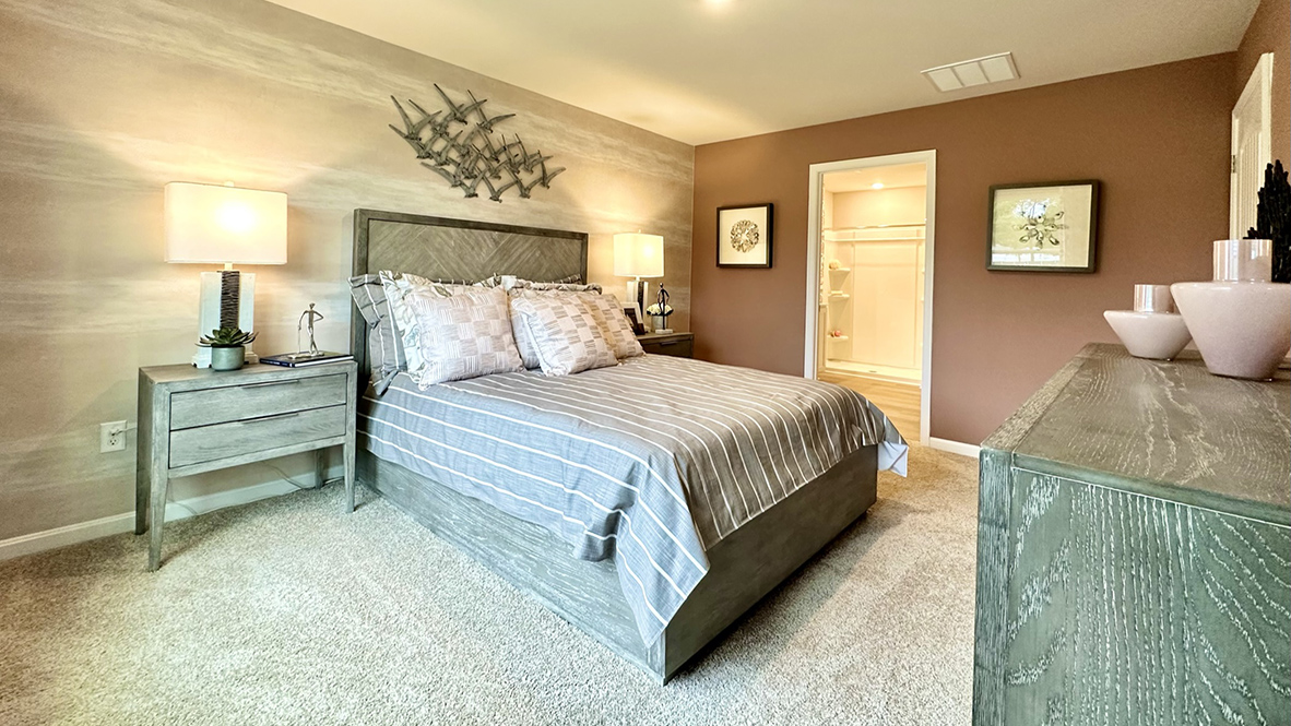 The primary bedroom has an en suite bathroom.