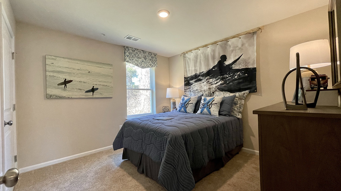 Additional secondary bedroom for everyone to have their own space.