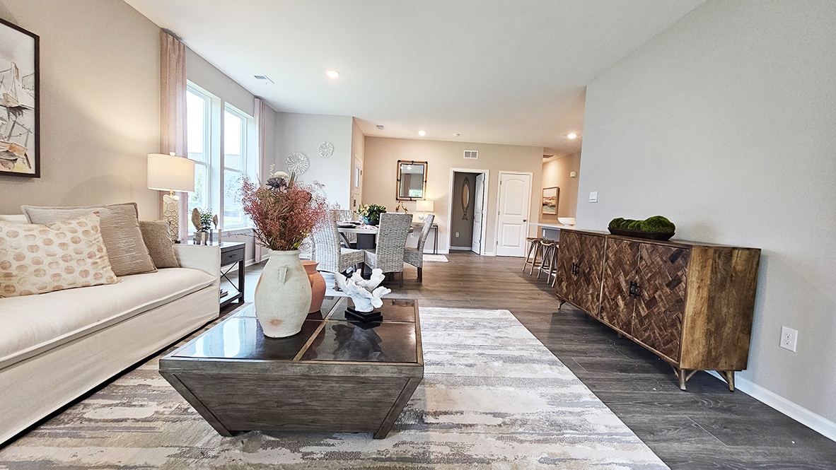 Enjoy the open floorplan as it allows you to entertain guests and family in your great room and kitchen simultaneously.