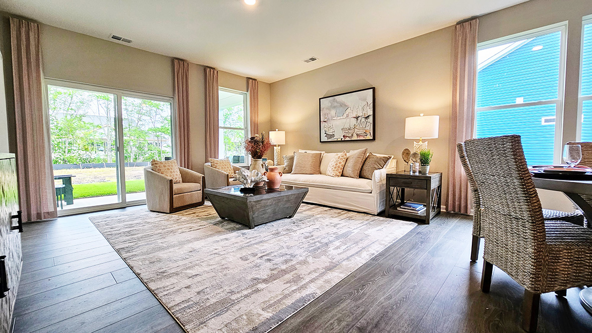 Enjoy the open floorplan as it allows you to entertain guests and family in your great room and kitchen simultaneously.