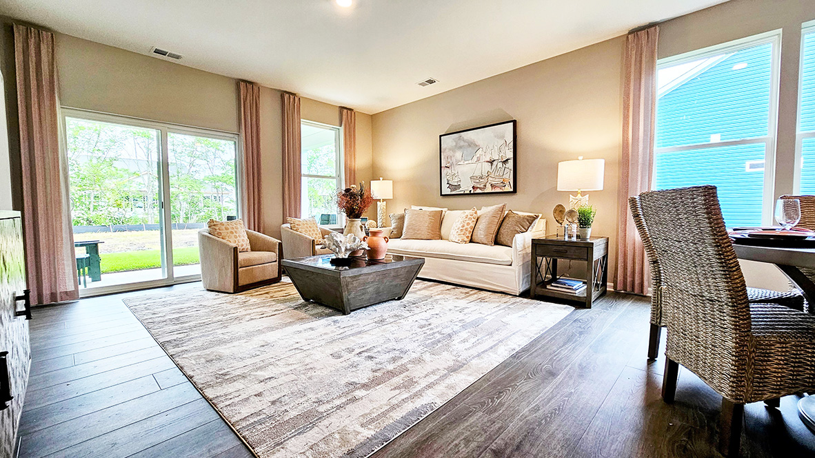 Enjoy the open floorplan as it allows you to entertain guests and family in your great room and kitchen simultaneously.