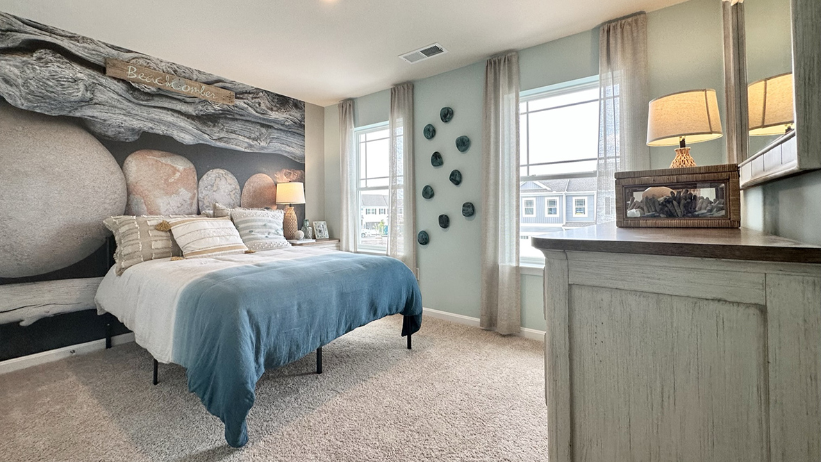 Two spacious guest bedrooms complete the upstairs.