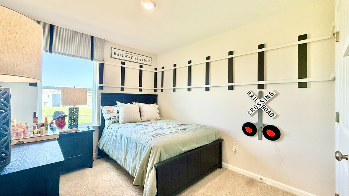 Additionally, there are two sizeable guest bedrooms, each with plenty of closet space.