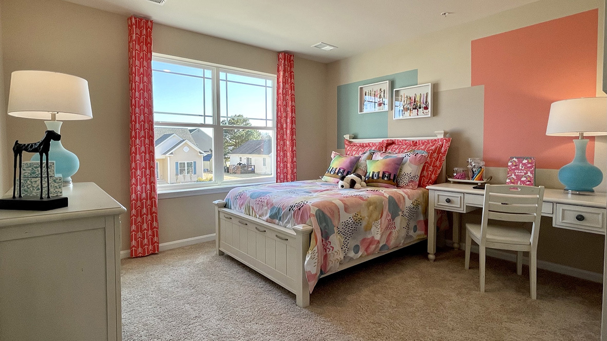 Additional secondary bedroom for everyone to have their own space.