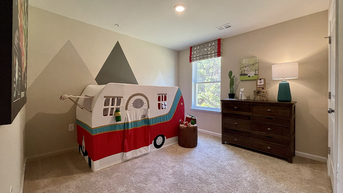 Additional secondary bedroom for everyone to have their own space.