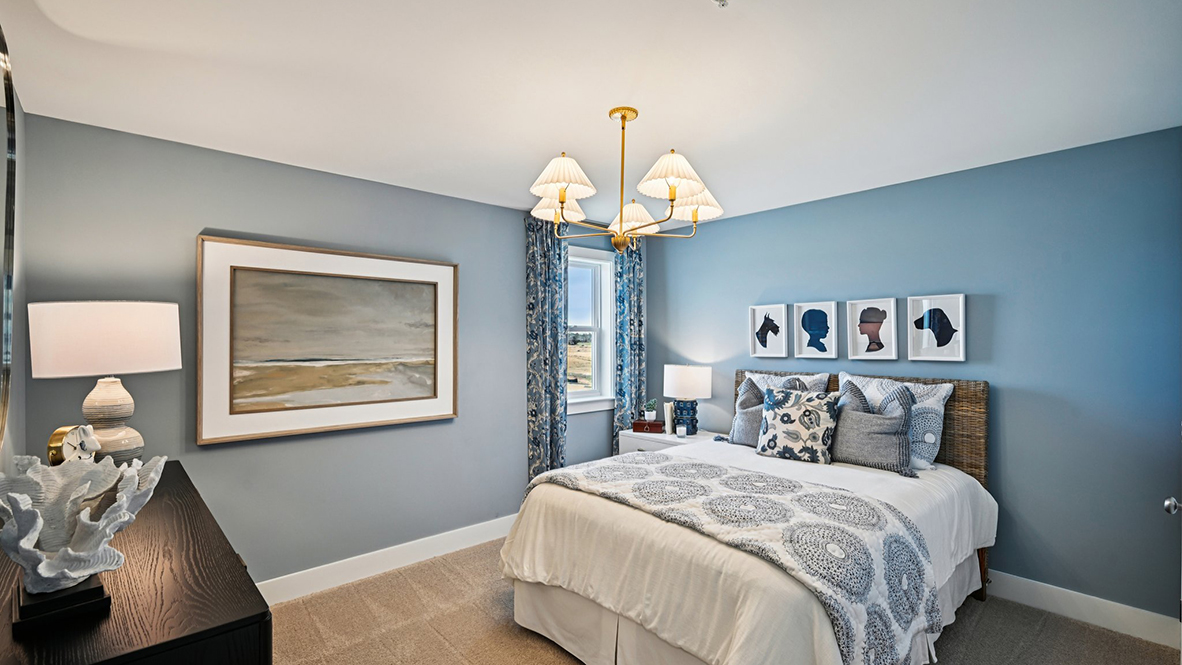 Another secondary bedroom with lots of room.