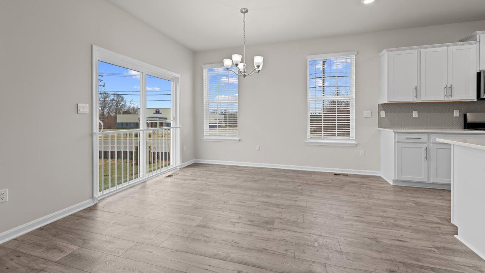 dining area off of kitchen