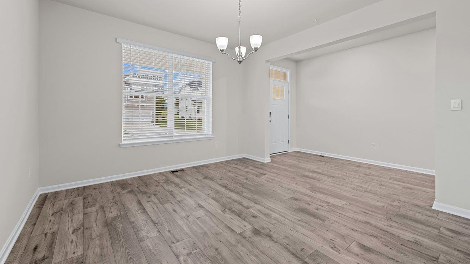 entrance leading to front flex room