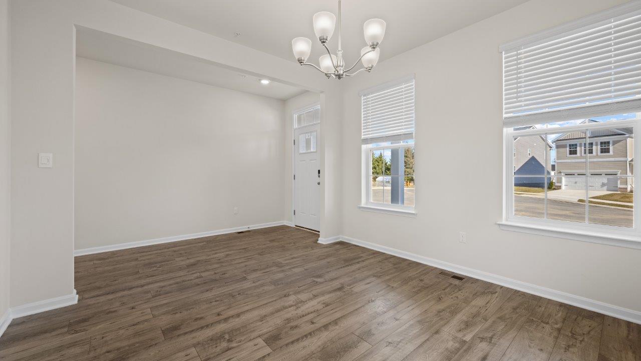 front flex room or formal dining