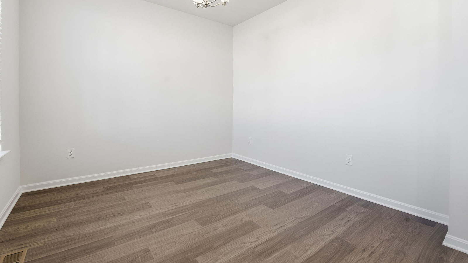 front door leading to flex room