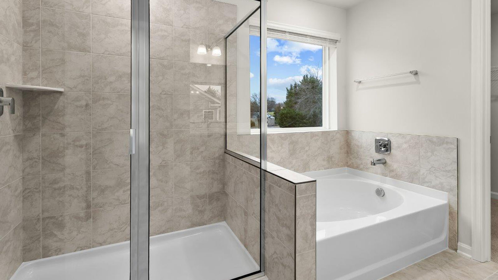 primary bath soaking tub and shower