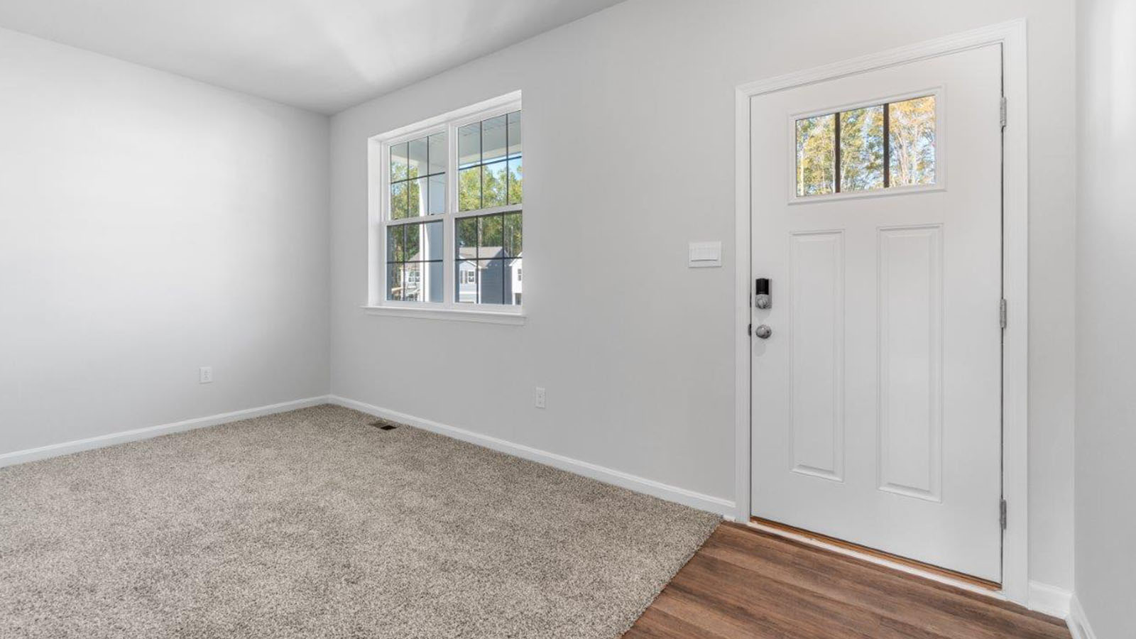 entryway leading to front flex room