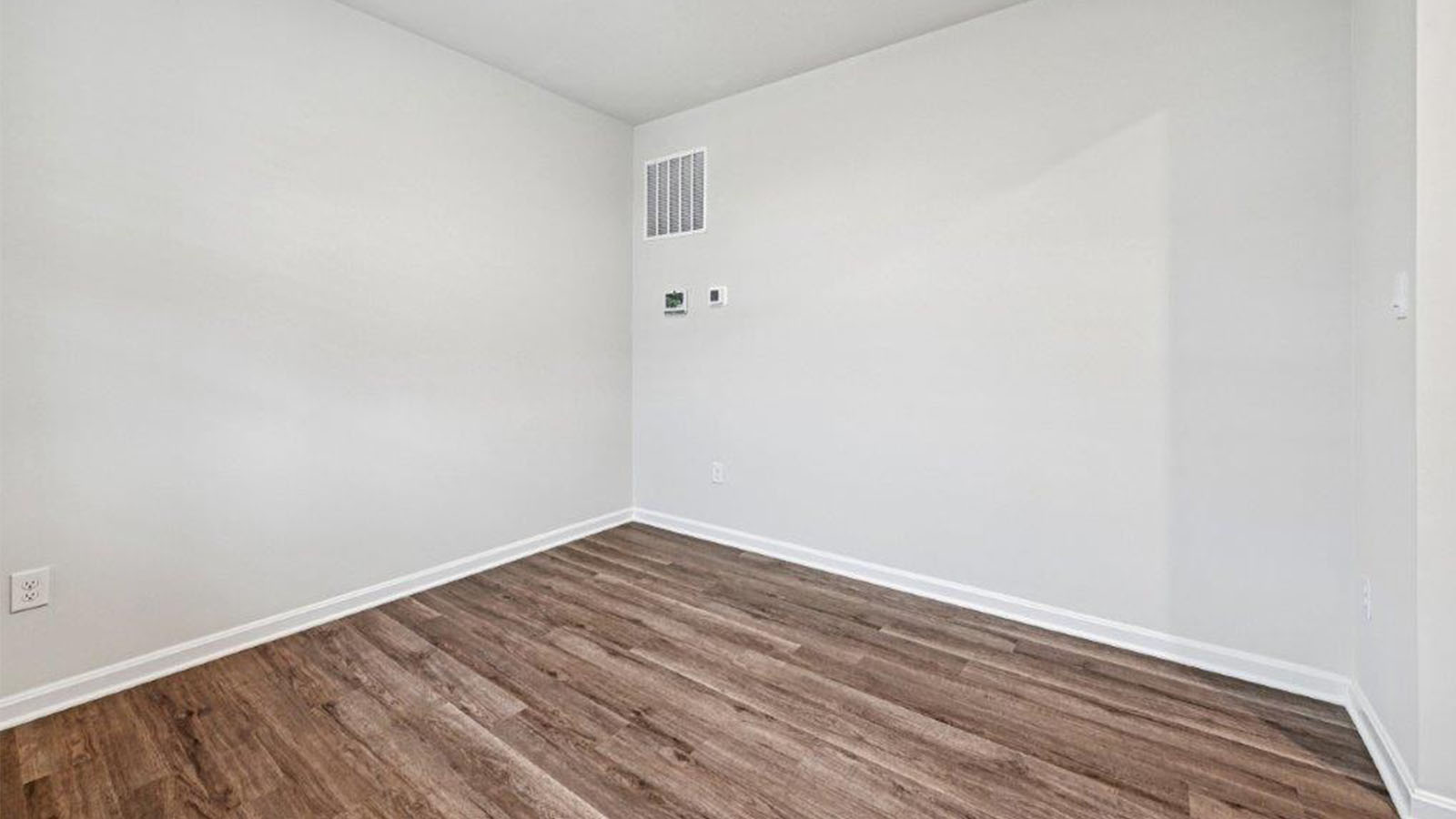 front flex room