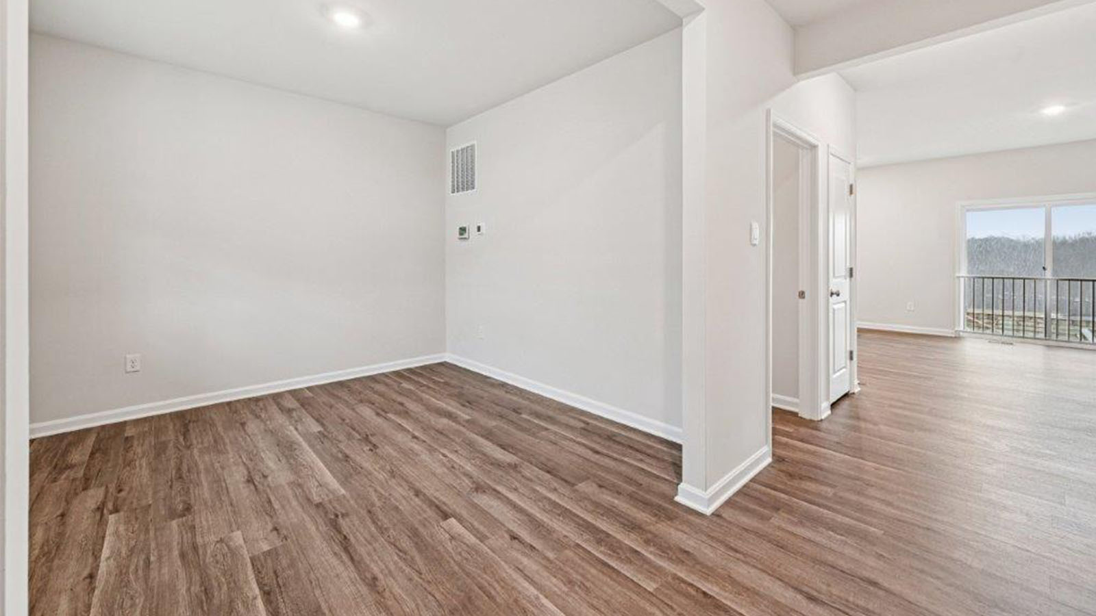 entryway leading to front flex room