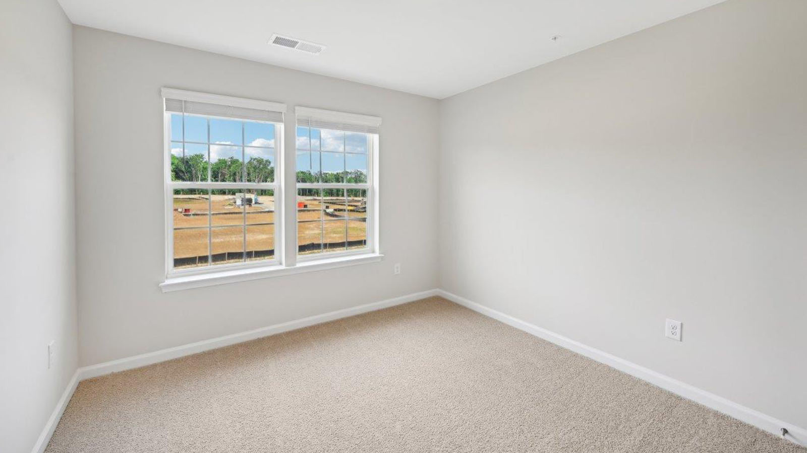 secondary bedroom