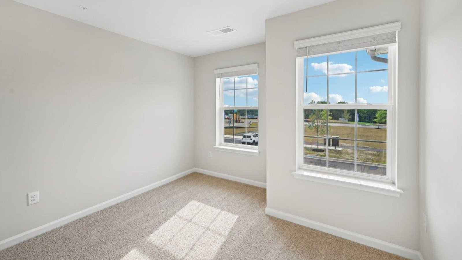 secondary bedroom
