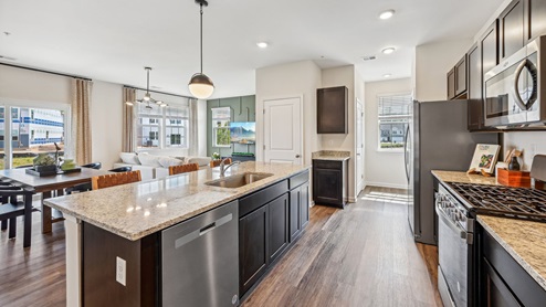 Andrews Townhome 4 Beds