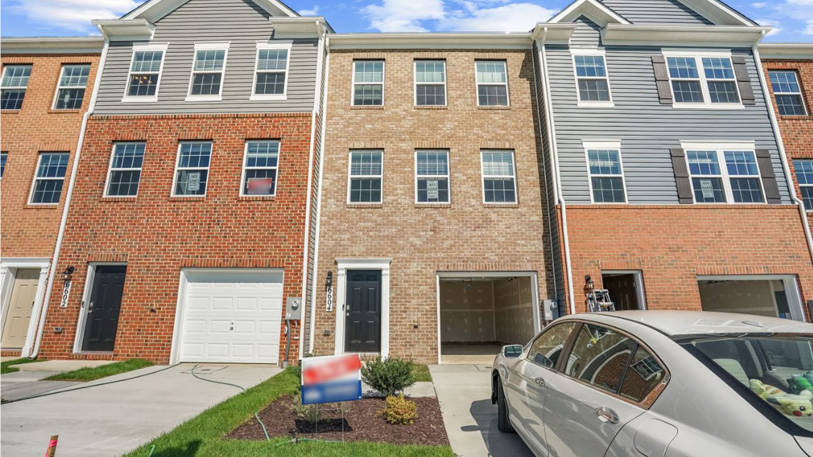 Available Home in Woodyard Station Townhomes Clinton, MD D.R. Horton