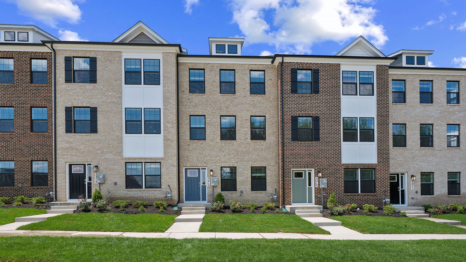 5242 Woodyard Road exterior