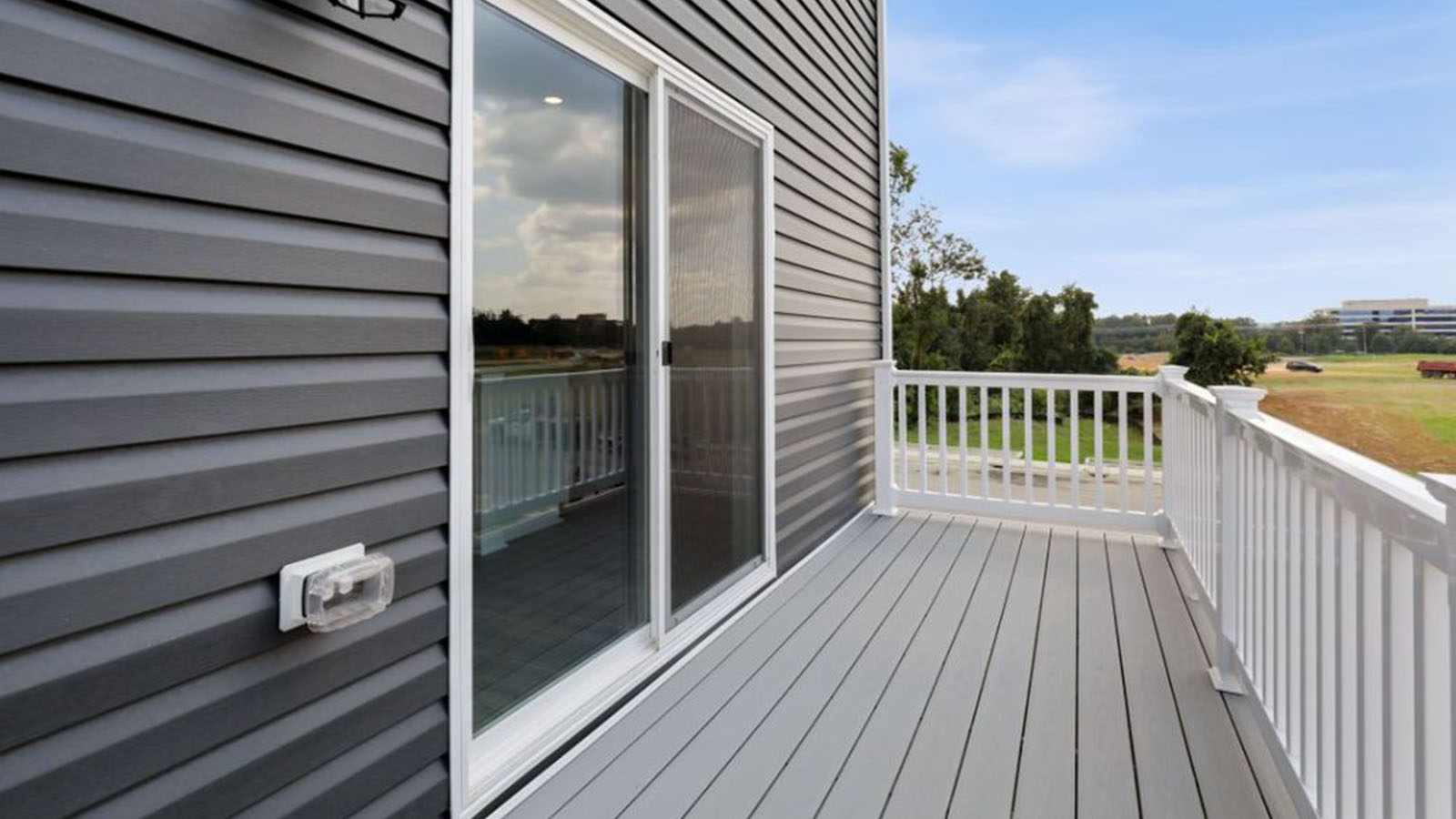 deck with walkout