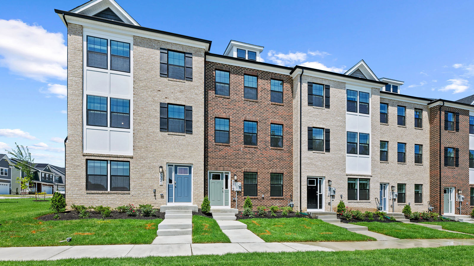 5240 Woodyard Road exterior