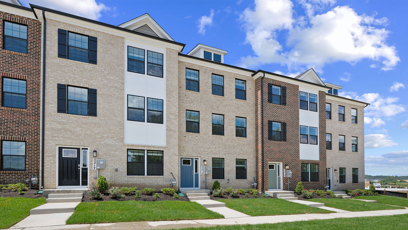 5236 Woodyard Road exterior