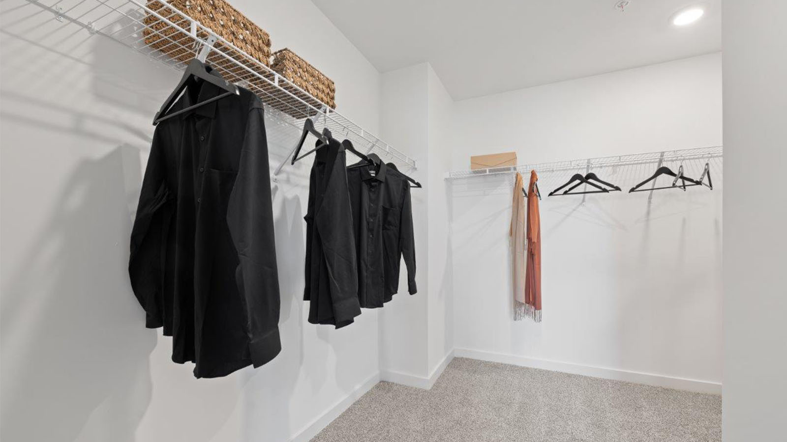 walk-in closet