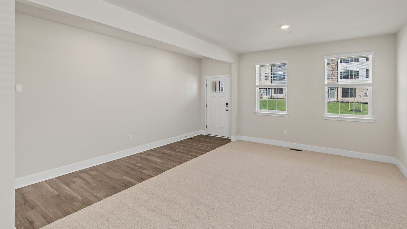 front flex room