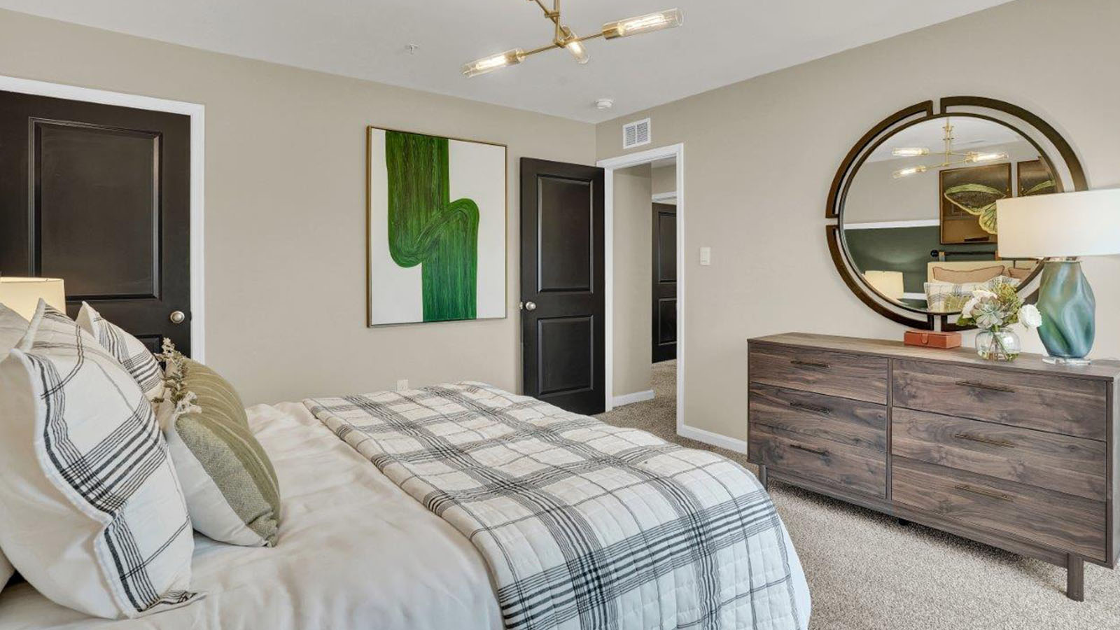 secondary bedroom