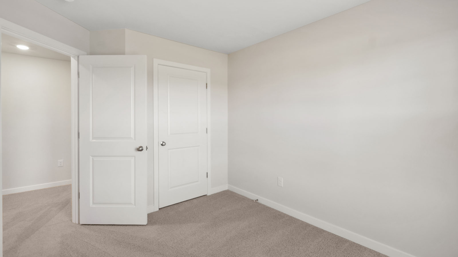 secondary bedroom
