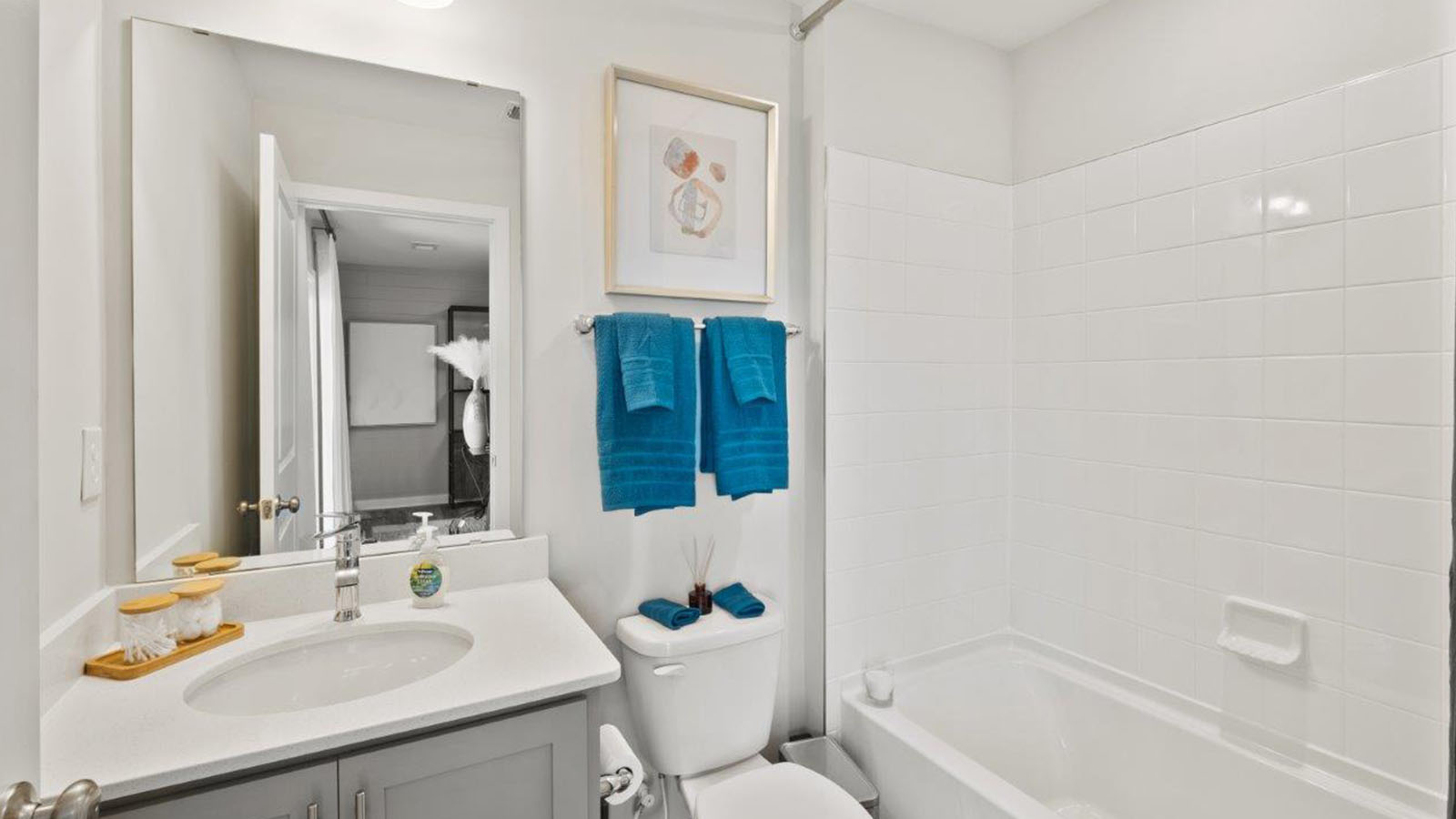 lower level full bath