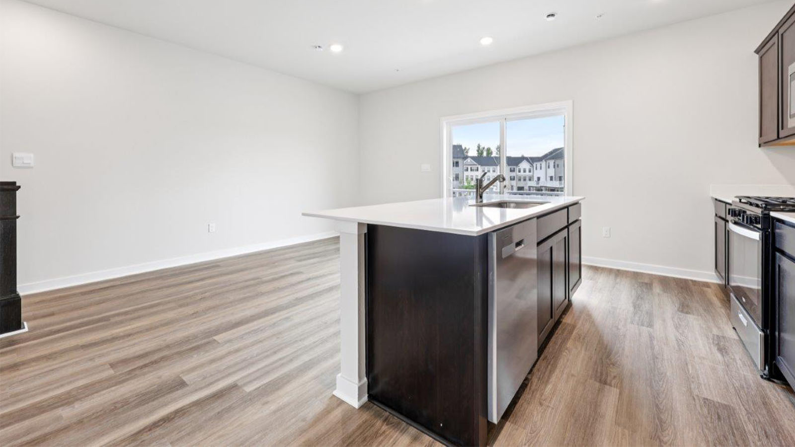 central island facing dining area