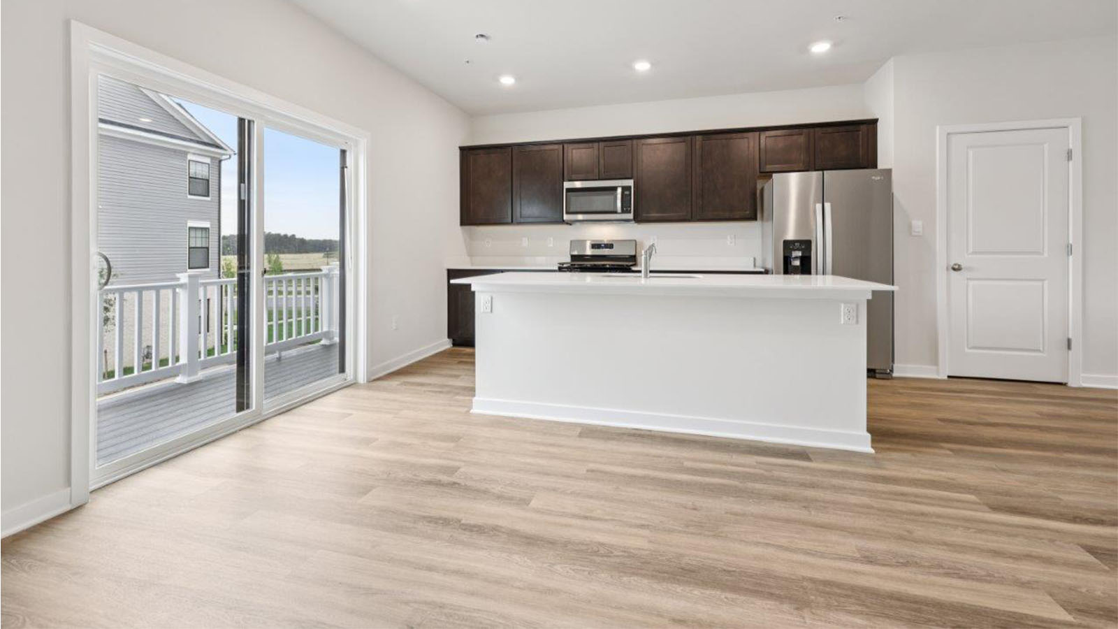 quartz counters and stainless steel appliances