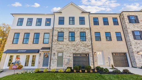 regent and lafayette townhomes exterior model front
