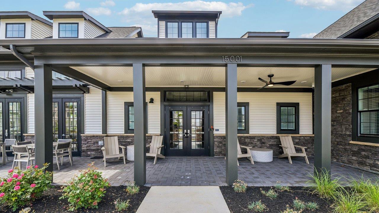 clubhouse outdoor seating