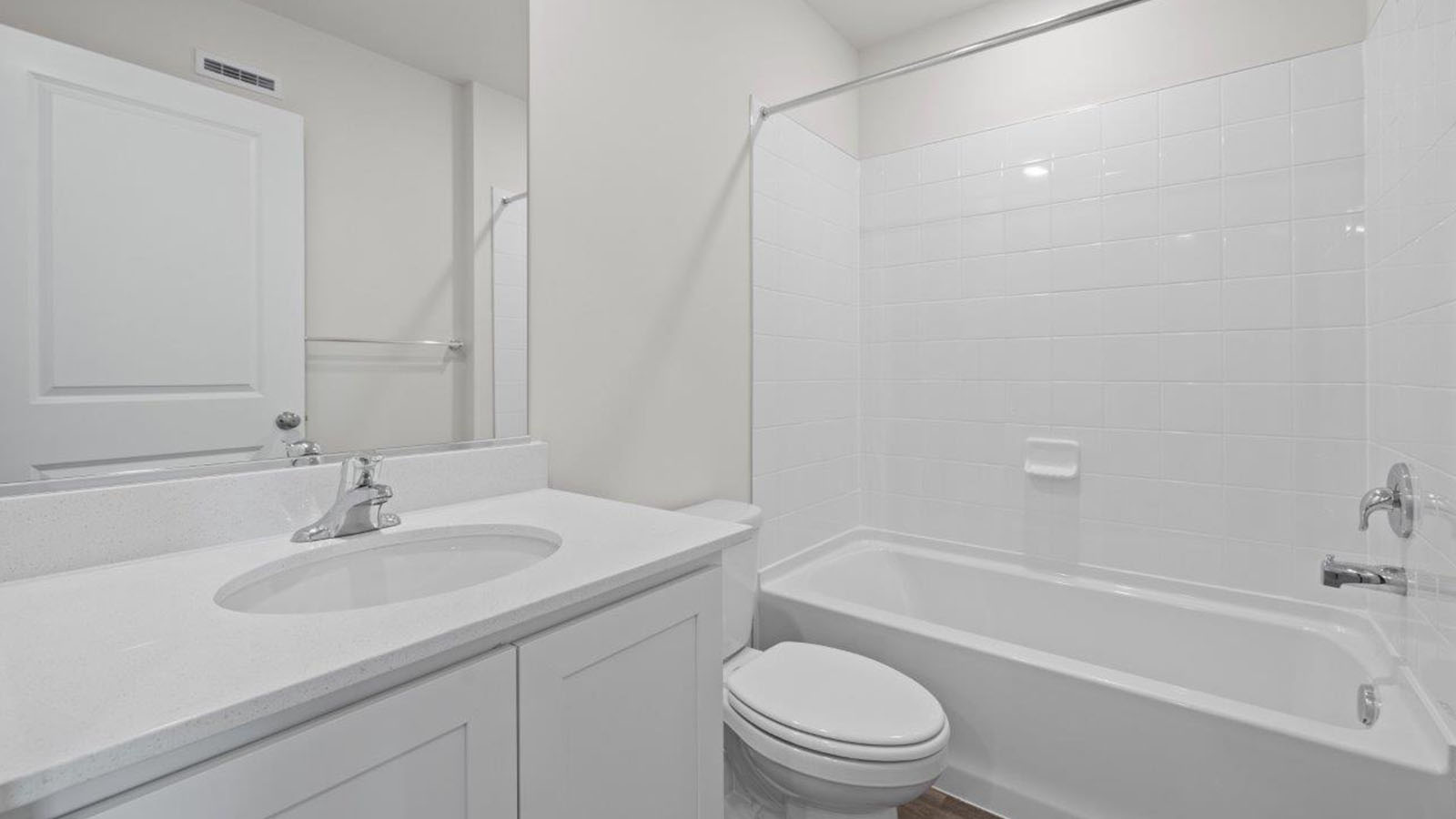secondary full bath