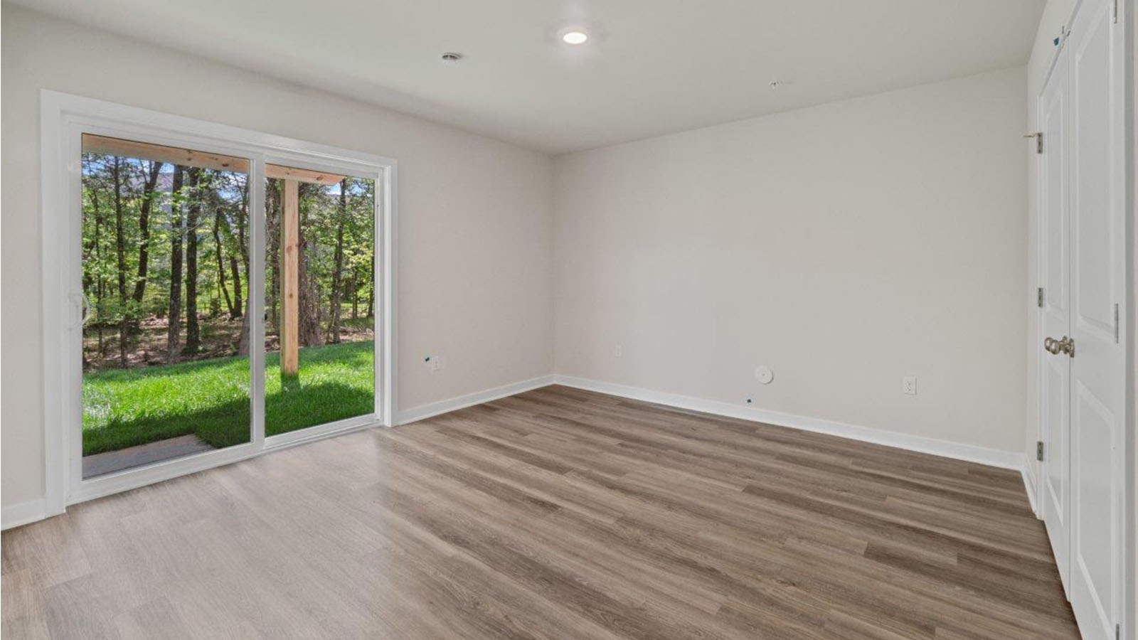 lower level bedroom or den