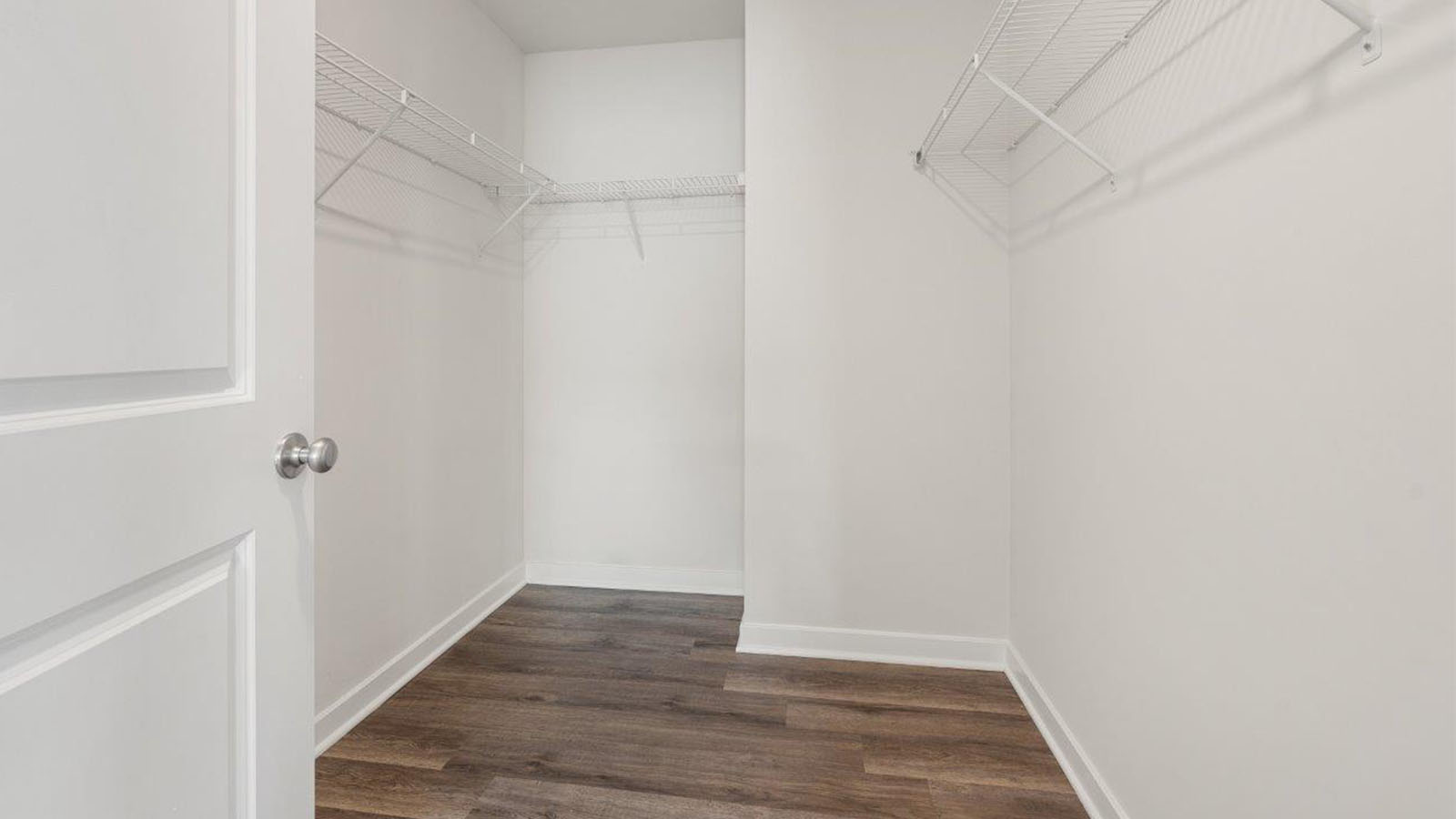 walk in closet