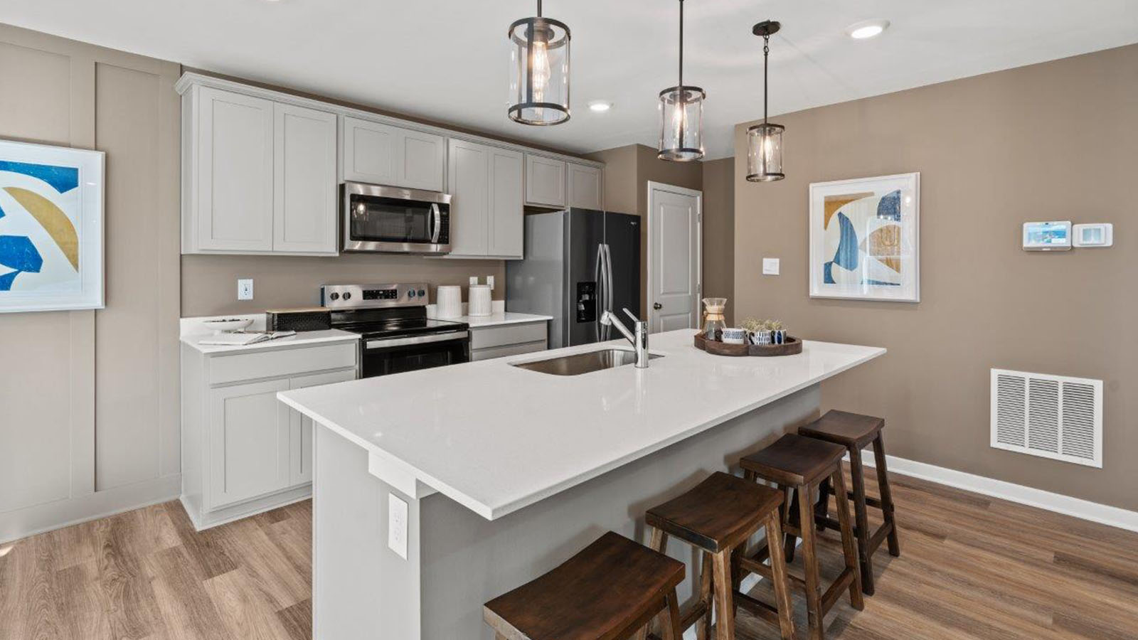 central island with seating