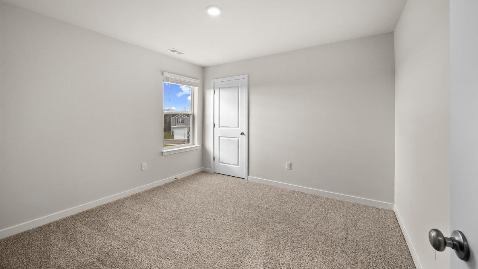 secondary bedroom