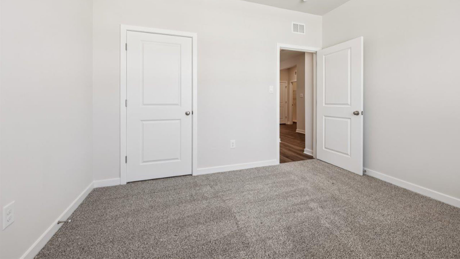 front bedroom or office