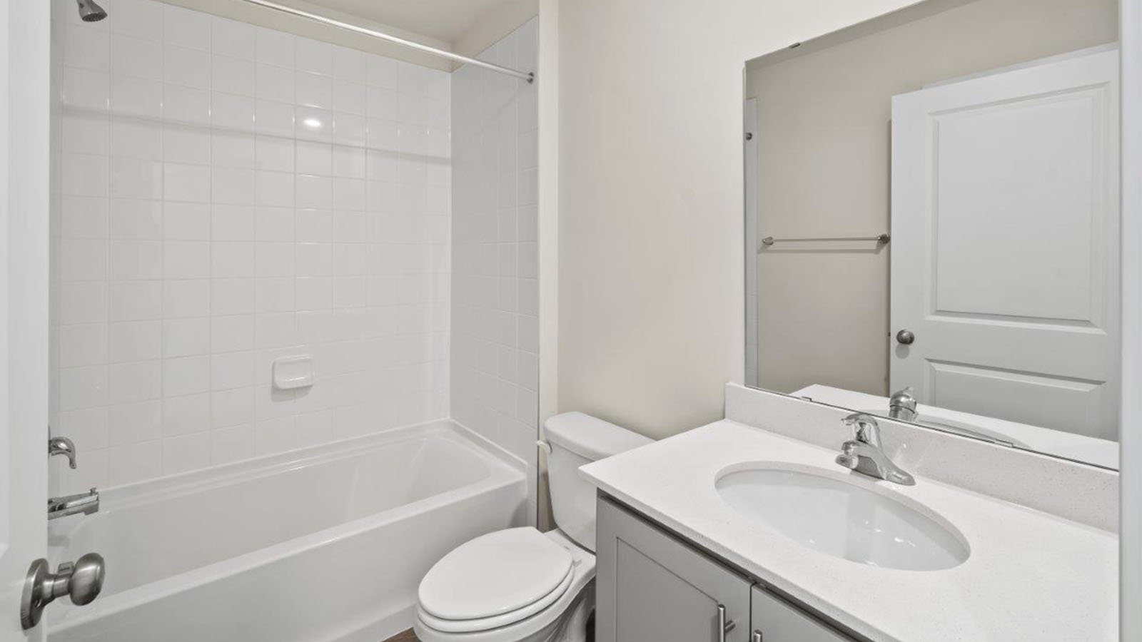 full bathroom primary