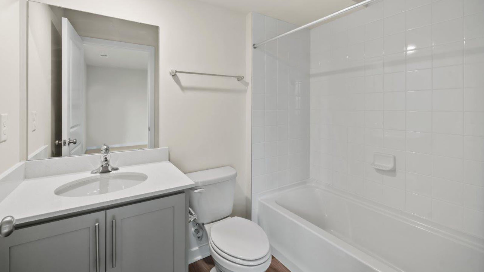 lower level full bath