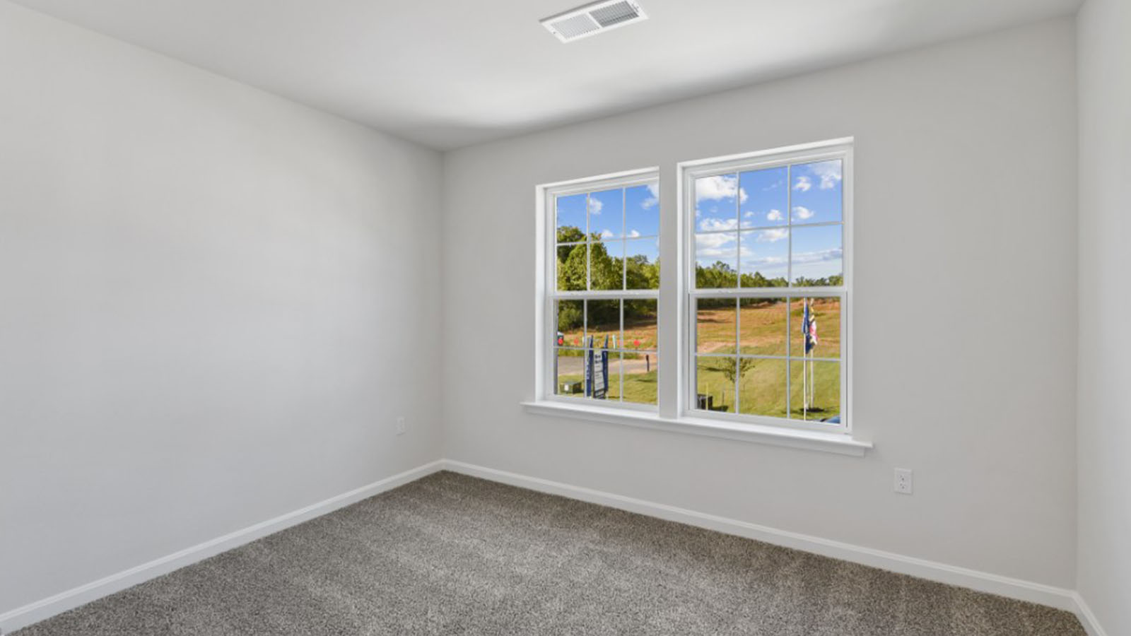secondary bedroom