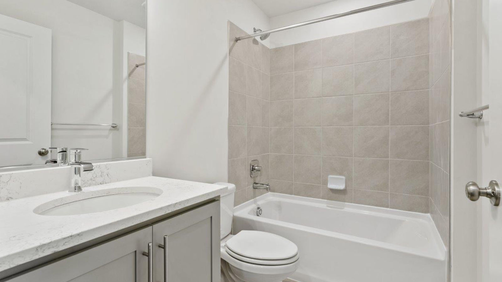 lower level full bath