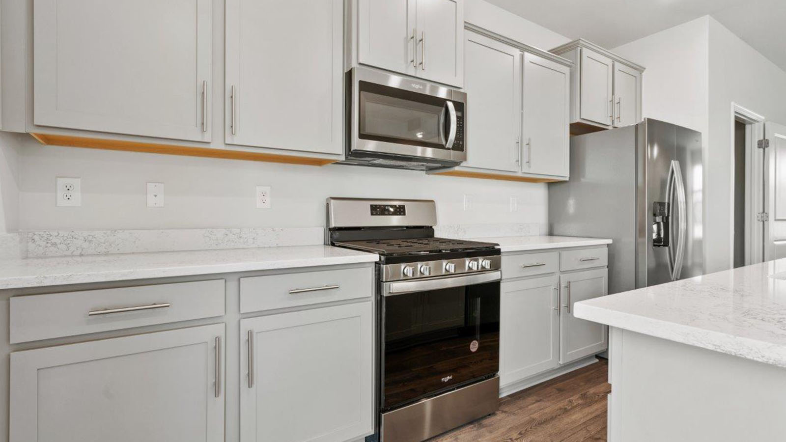 shaker style cabinets and quartz counters