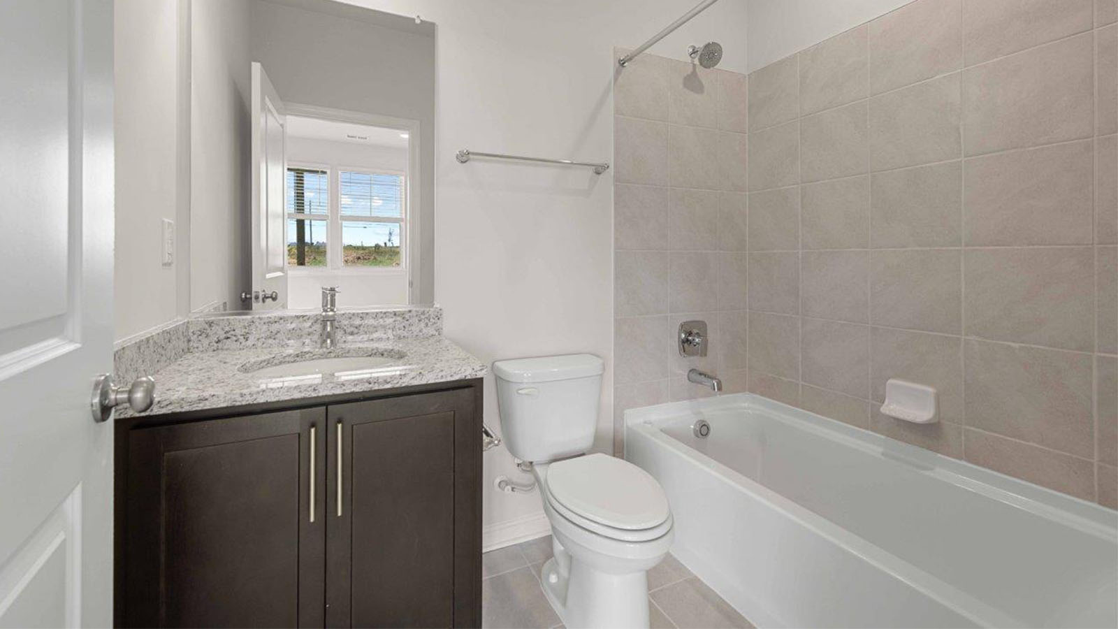 lower level full bath