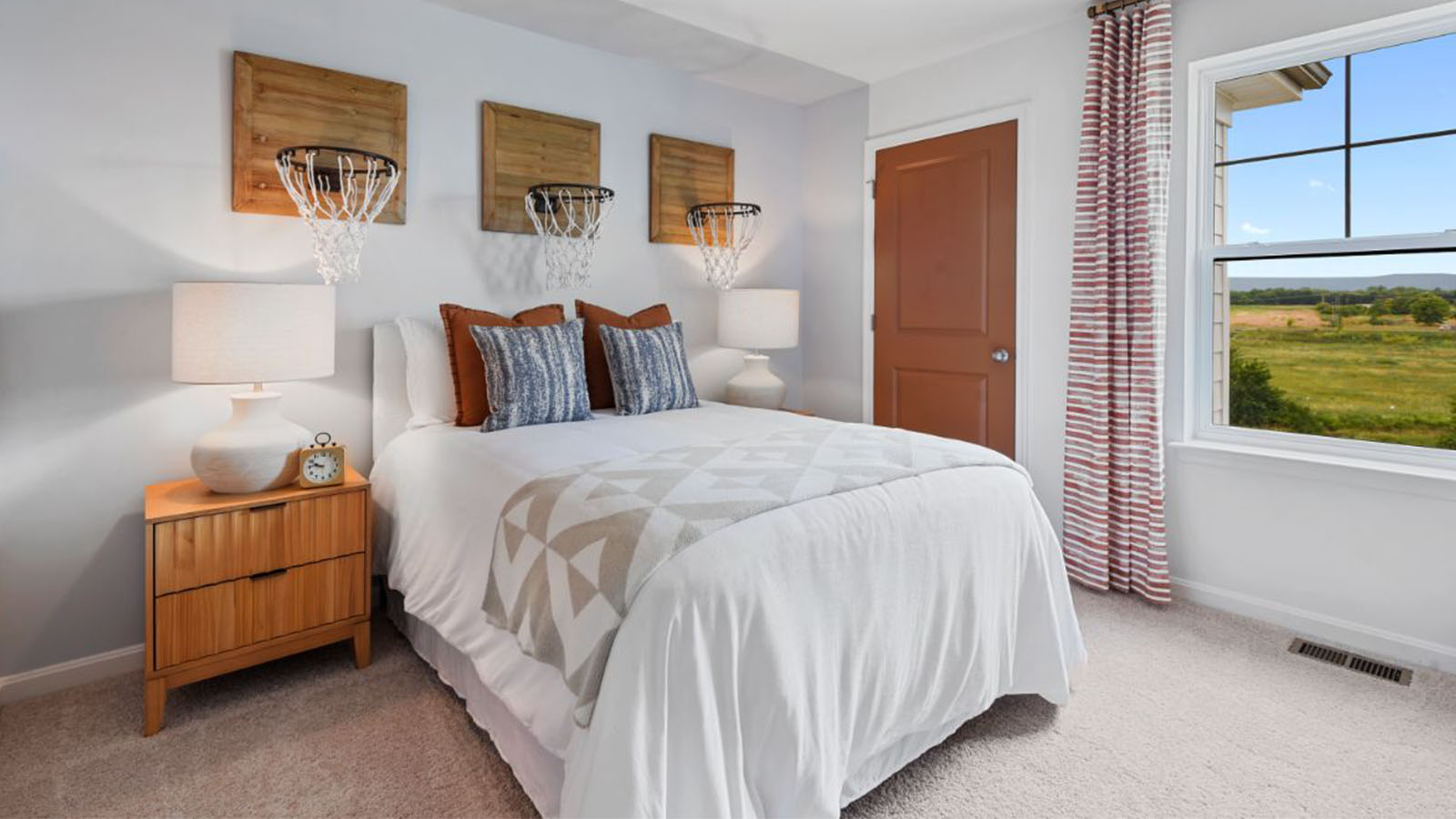 secondary bedroom